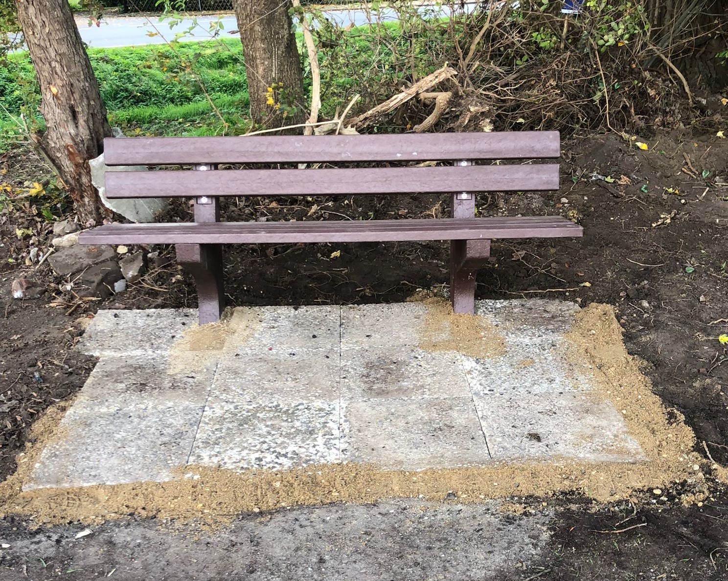 Bank am kleinen Wäldchen 8.10.2022